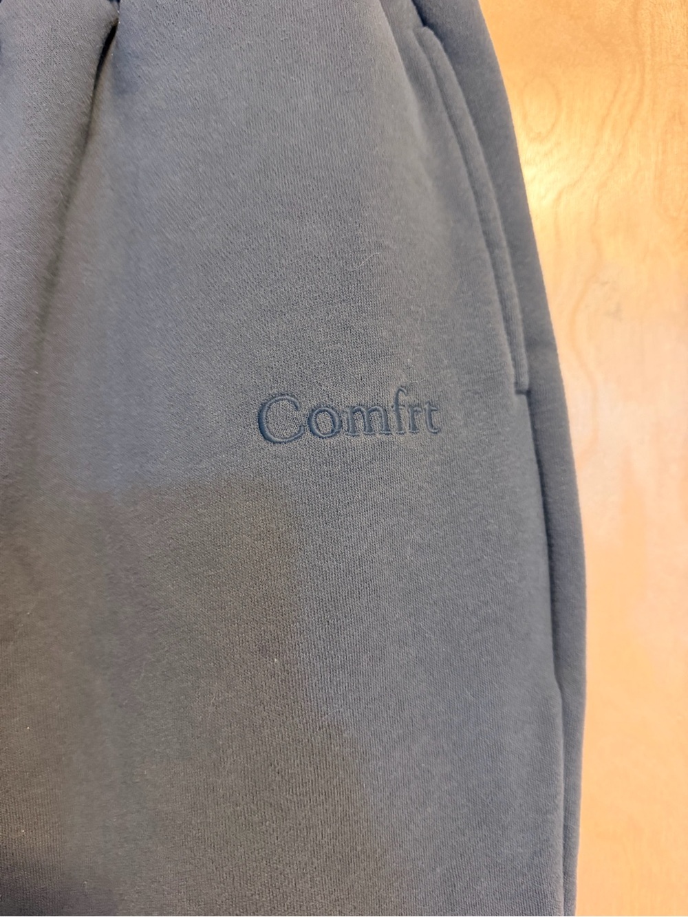 Men’s gray Comfrt Sweatpants –